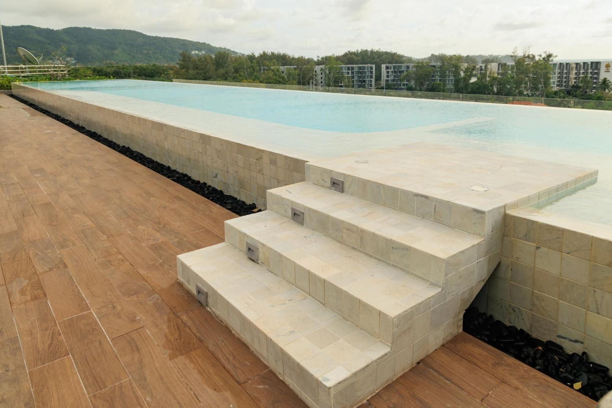 อพาร์ทเม้น Laguna Skypark New Brand