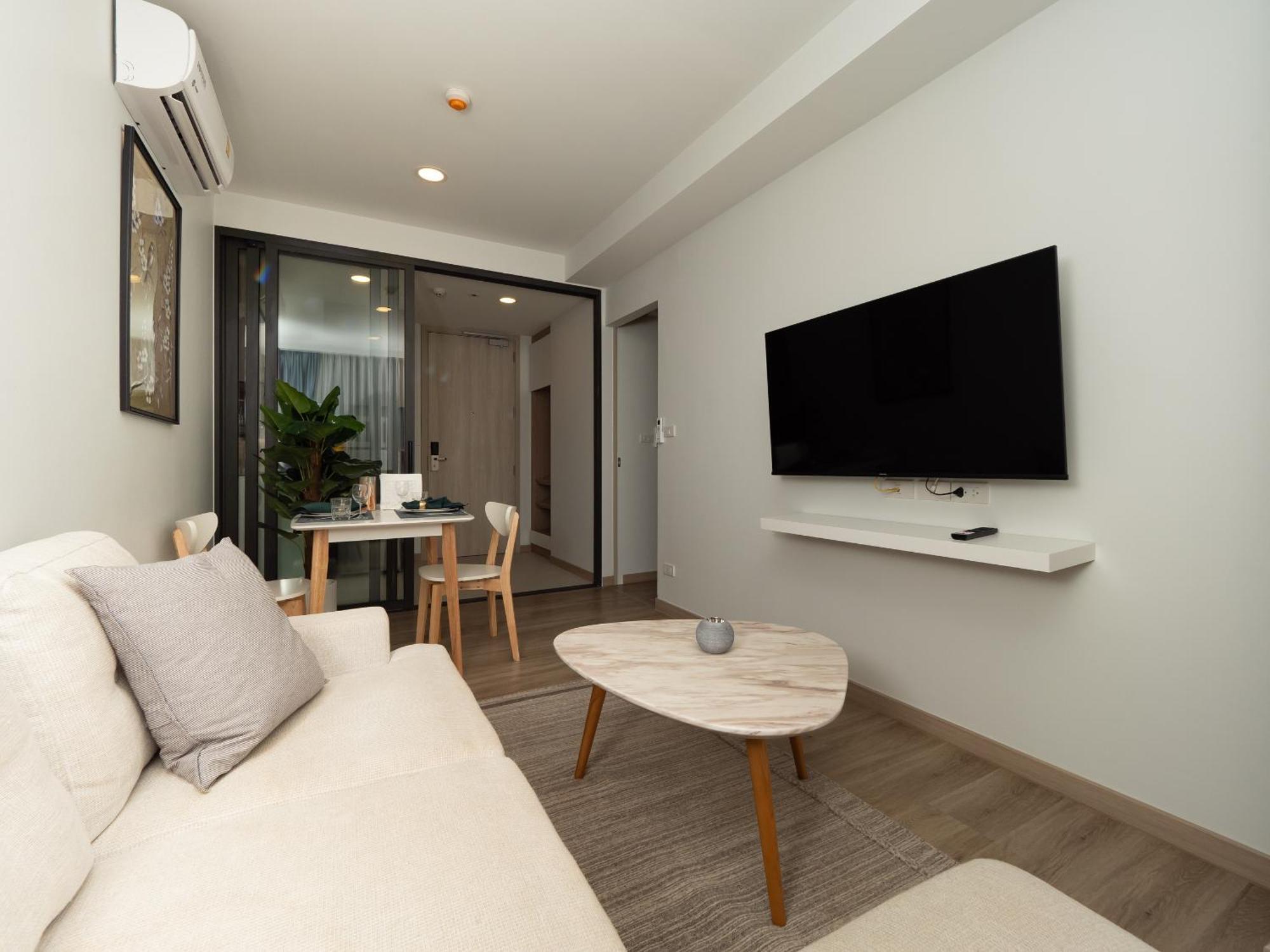 Laguna Skypark New Brand อพาร์ทเม้น *